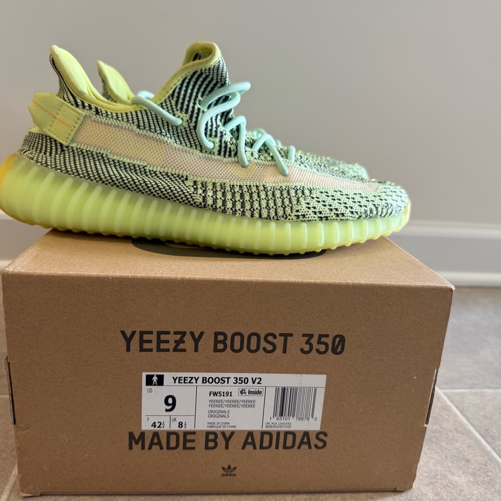 Adidas Yeezy Boost 350 V2 ‘YEEZREEL Non Reflective’ - Picture 2 of 7